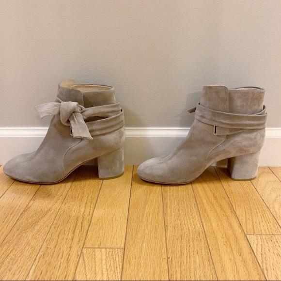 RARE Rag & Bone Go To Suede Neutral Ankle Boots - Picture 10 of 10